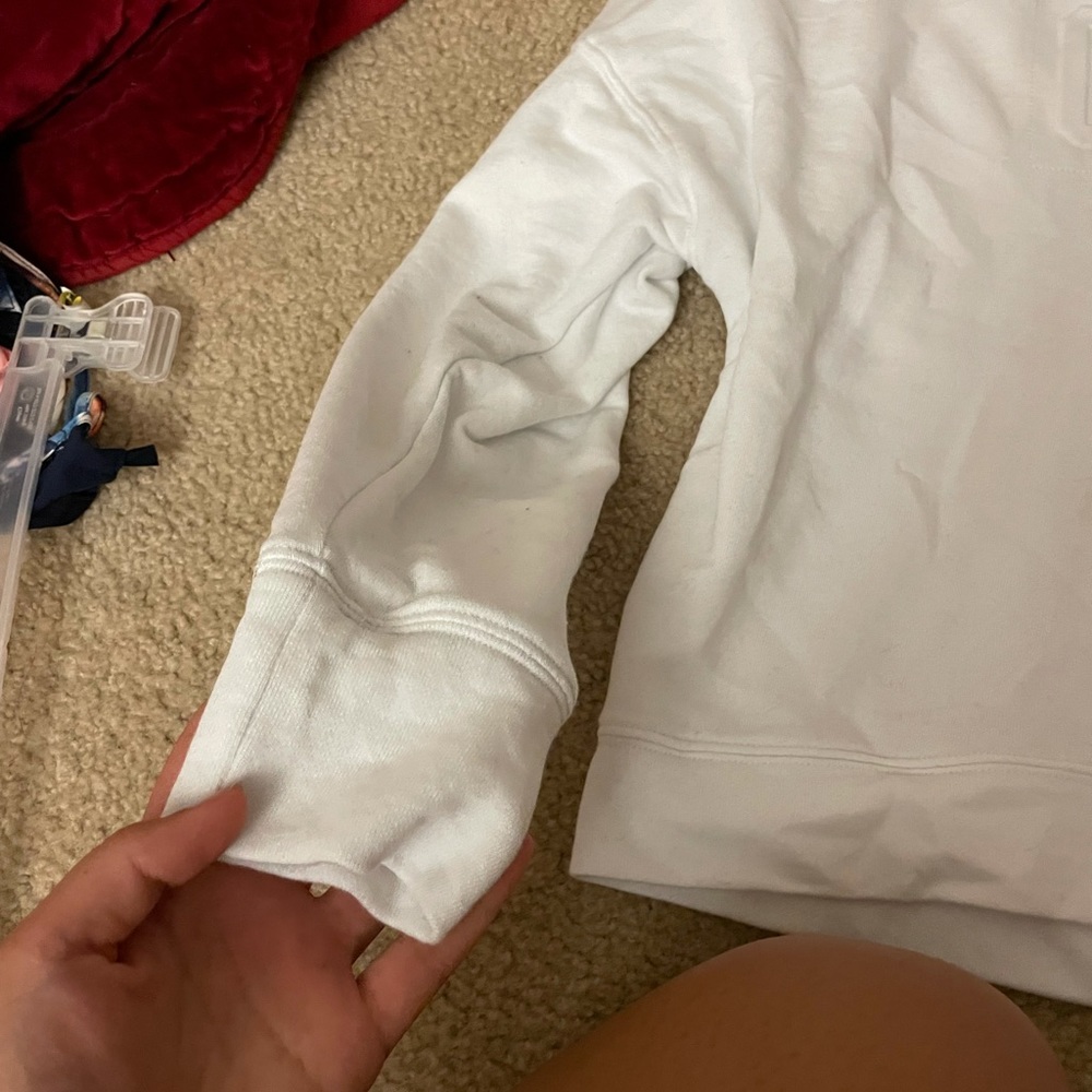 Fabletics Sweatshirt - image 4